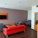 Avanti Hotel