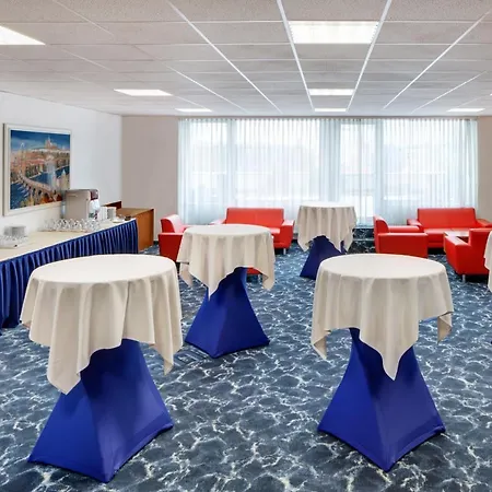 Hotel Avanti 4*
