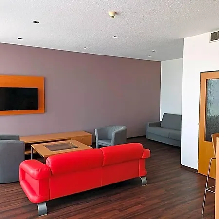 Avanti Hotel 4*