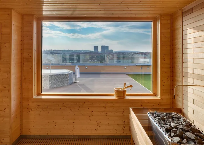 아반티 4* 브르노