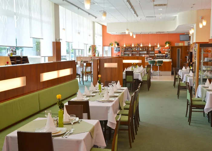 아반티 호텔 브르노