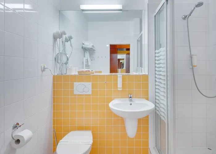 아반티 호텔 브르노