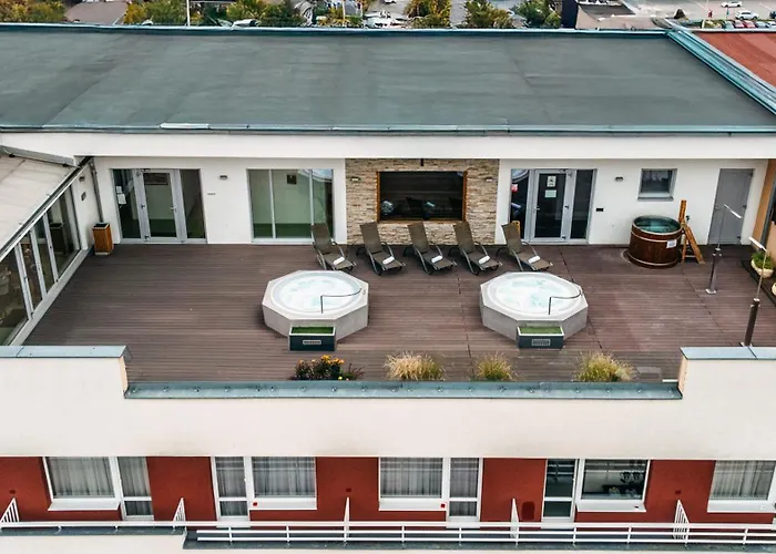 Avanti Hotel 4*